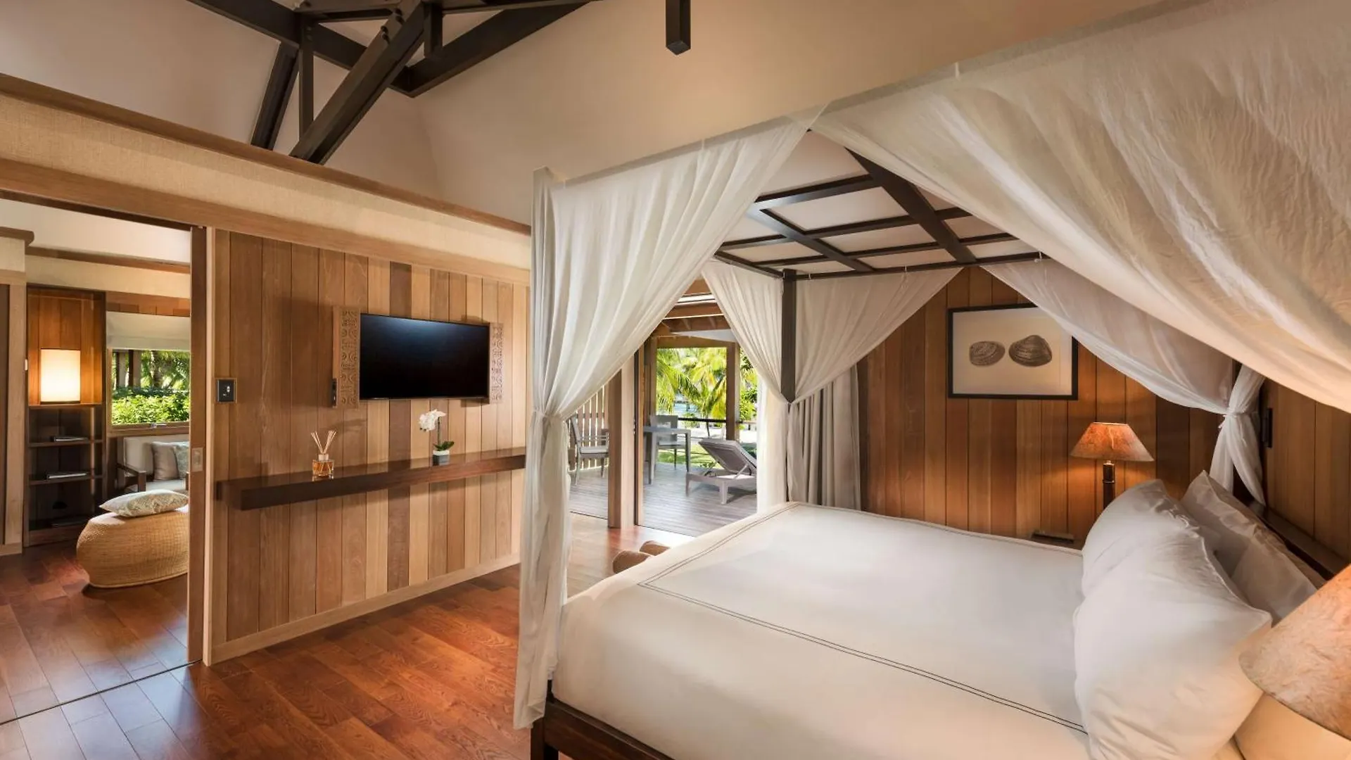 Conrad Bora Bora Nui Hotel Resort