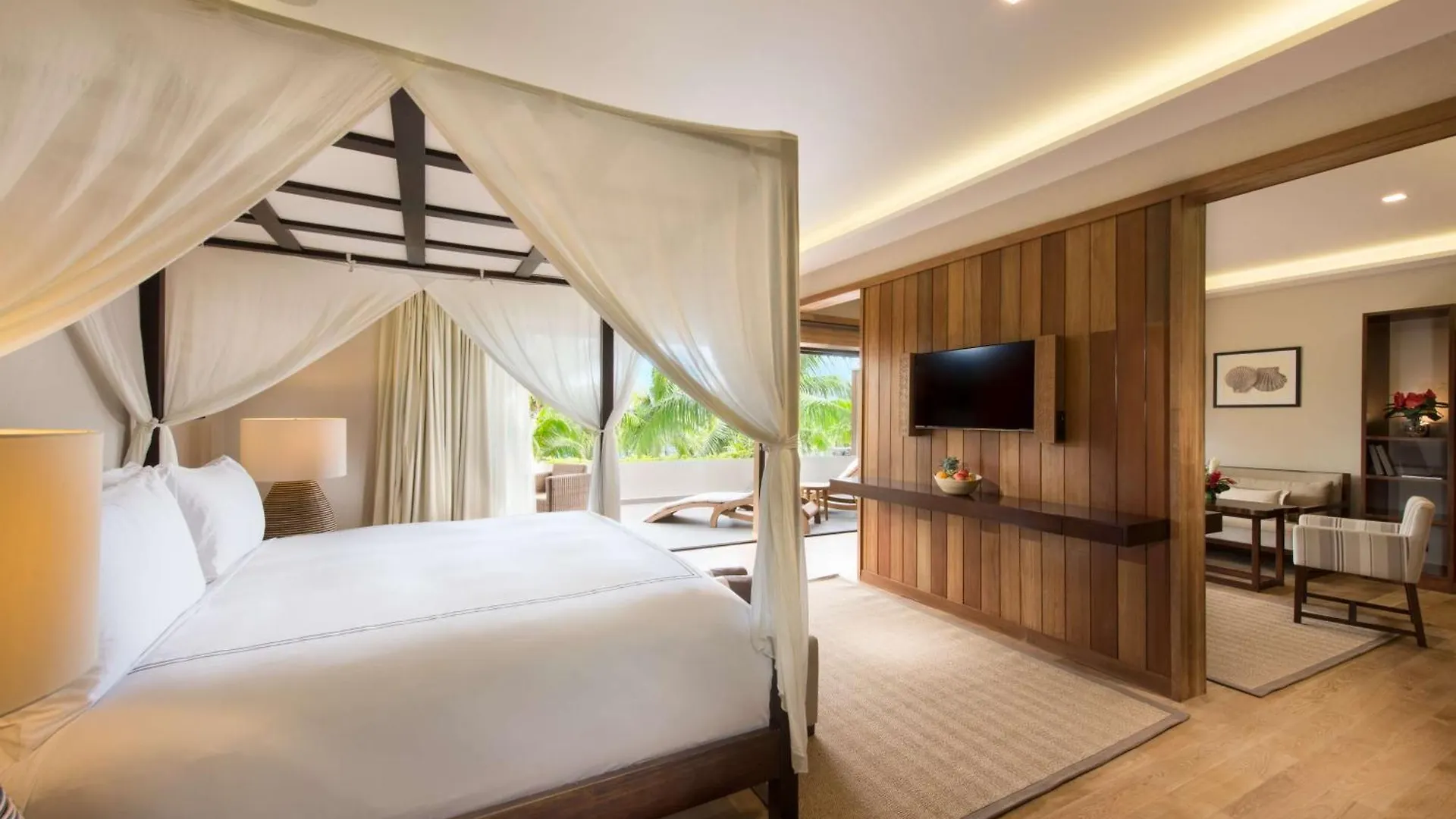 Conrad Bora Bora Nui Hotel