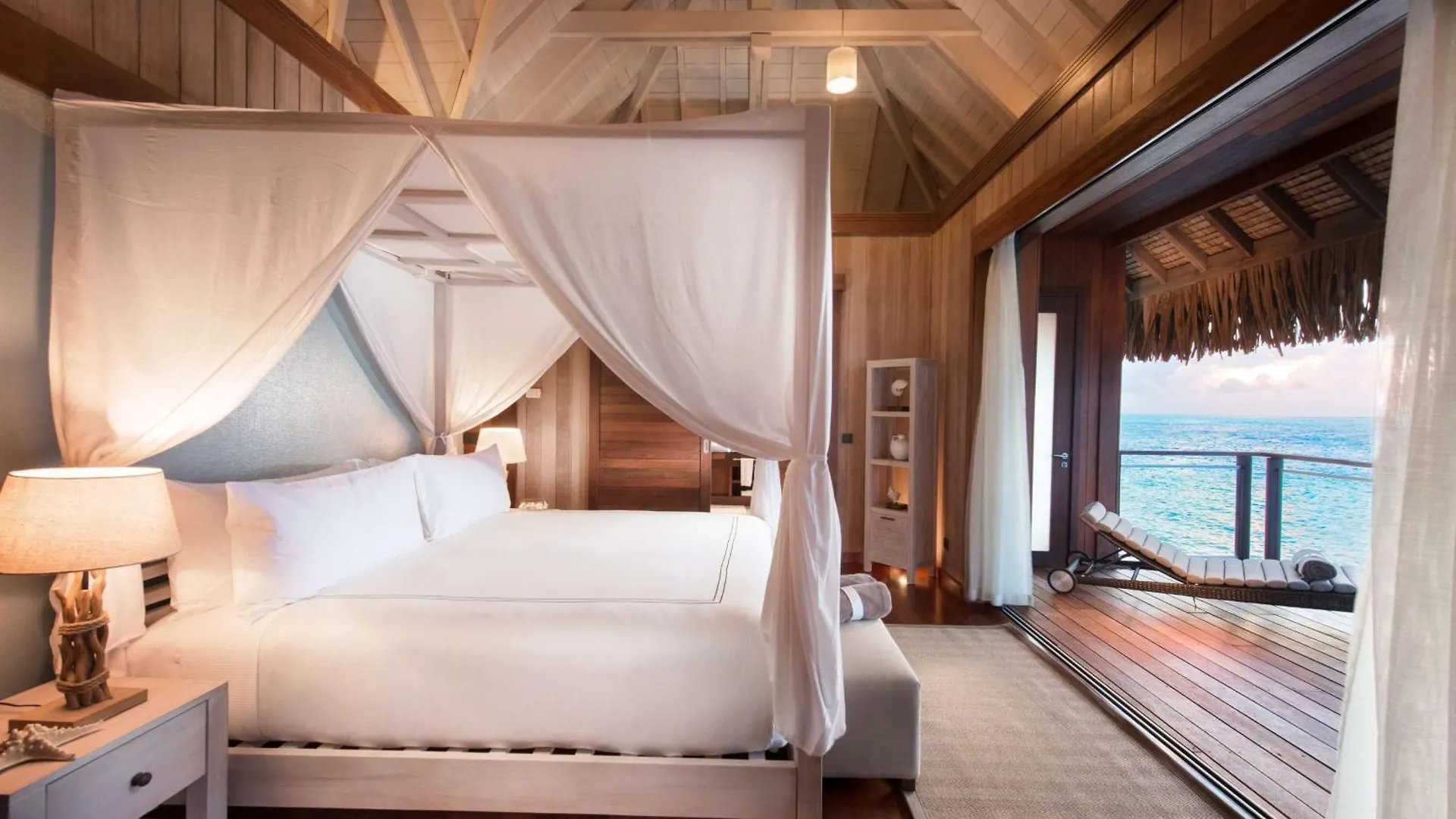 ***** Resort Conrad Bora Bora Nui Hotel French Polynesia